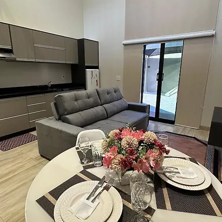 Lux Ville - Apartamento Aconchegante No Centro De Foz Foz do Iguacu Exterior photo