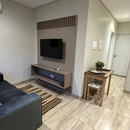 Lux Ville - Apartamento Aconchegante No Centro De Foz Foz do Iguacu Exterior photo